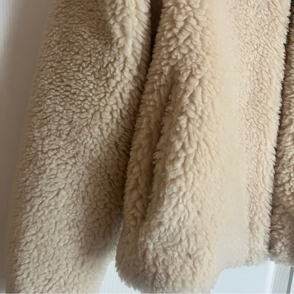 Apparis Tamika Jacket in Oat - Picture 7 of 11